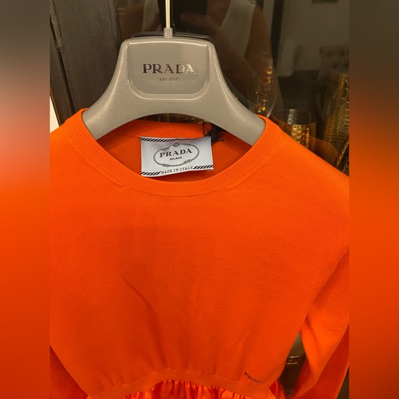 Prada dress - Picture 4 of 7